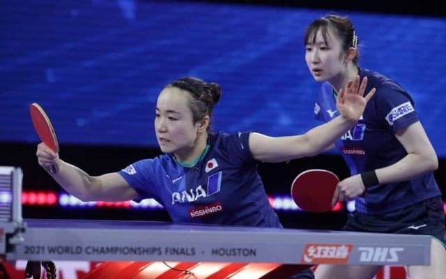 伊藤美誠/早田ひなペア、国際ペアを完封でベスト8入り＜卓球・WTTシンガポールスマッシュ2022＞