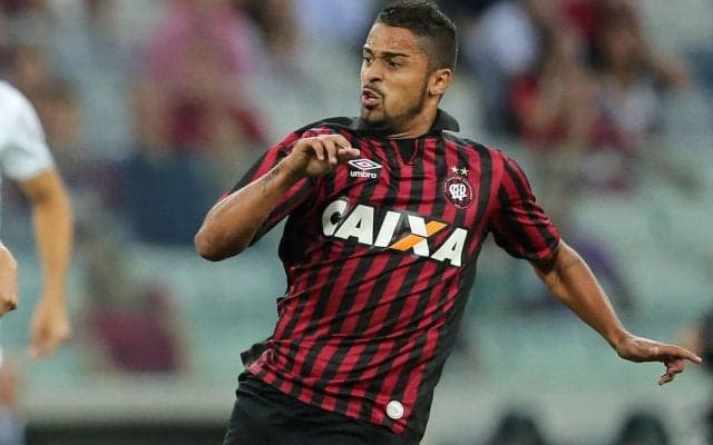 山形がCLやELの予選出場のブラジル人FWデラトーレの完全移籍内定を発表、背番号「9」