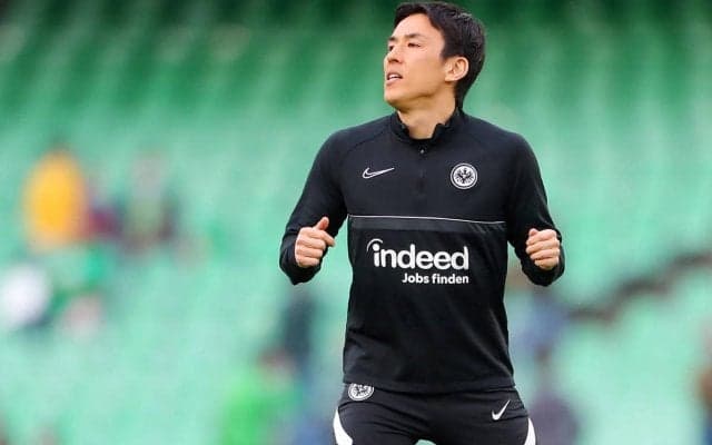 38歳に見えない！長谷部誠が軽快ダッシュ&シュートでアピール「久しぶりにドリブルからのゴールが観たい」