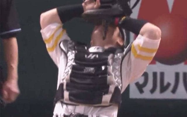 甲斐キャノンでも無理「一発で走れるのはすごい」　阪神のイケメン快足に場内どよめき