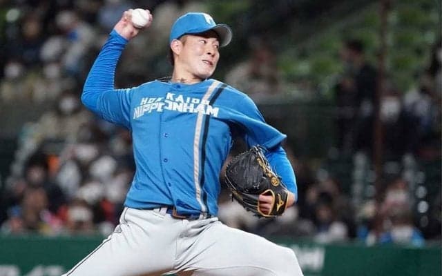 息呑む直球「おかわり君の驚いた表情」　吉田輝星の“美しき伸び”が半日で50万再生