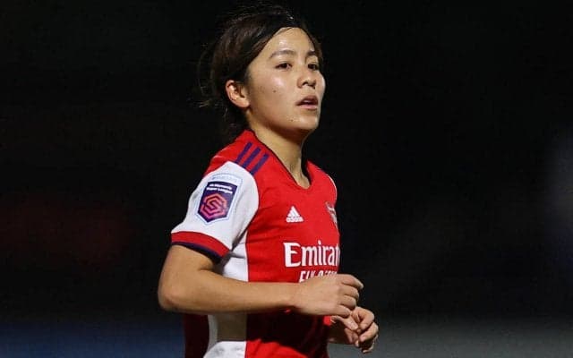 「笑顔ほんまに大好き」岩渕真奈、笑顔のユニフォーム姿が好感触! レジェンドも即反応「私ほどマナを愛する人は世界にいない」