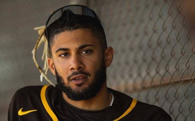 【MLB】402億円名手が負傷中パドレス　あわや事故の瞬間に米冷や汗「全員怪我したらヤバイ」