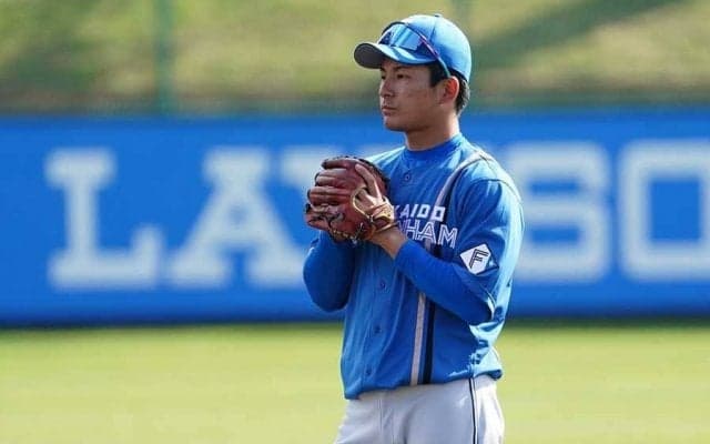 「一瞬源田かと」日本ハムドラ3の“華麗すぎる”守備が「早送りにしてたかと思った」