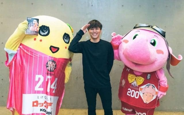 千葉ジェッツが3年連続でふなっしーとジャンボくんと期限付きプロ選手契約を締結