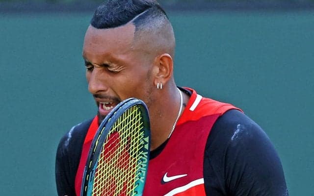 叩きつけたラケットがボールパーソンに直撃寸前に、キリオスが少年を見つけ出してSNSで謝罪[BNPパリバ・オープン]