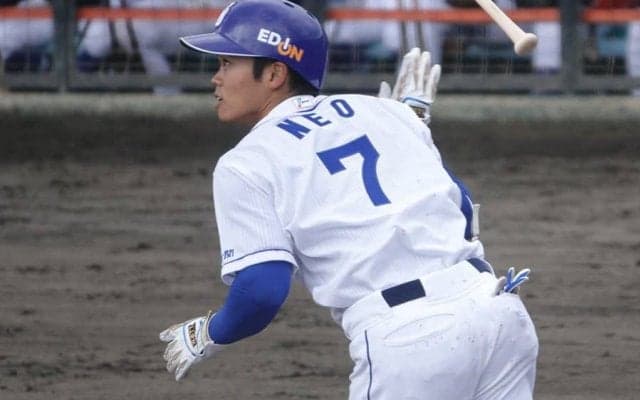 中日根尾、開幕1軍生き残りへ猛アピール　代打で2戦連続安打＆すかさず盗塁成功