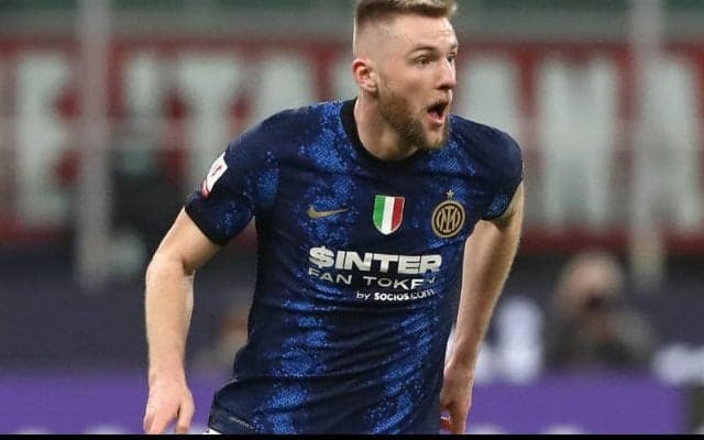 インテル、不動のCBシュクリニアルとの延長交渉に着手か