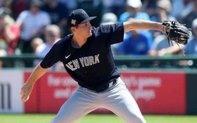 【MLB】56センチ真横滑りが「半端じゃない」　ヤンキース右腕の投じたスライダーが大反響