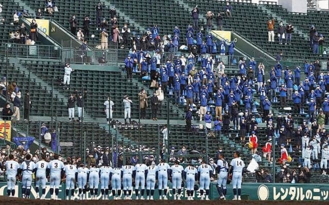 【高校野球】勝者と敗者を共に称える大拍手　京都国際の辞退で生まれた近江と長崎日大の“特別な思い”