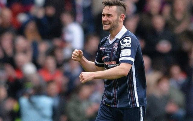 浦和が待望のストライカー獲得へ！ オランダ人FWスハルクと2年契約とオランダ紙報道