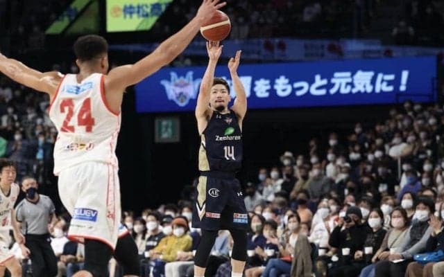 琉球の岸本隆一がB1個人通算3ポイント600回成功…通算3番目の記録達成者に