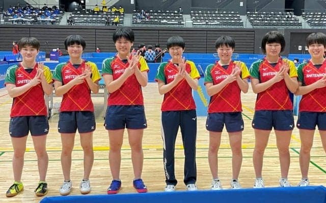 四天王寺、盤石の布陣で7連覇達成＜全国高校選抜卓球大会・女子団体決勝＞