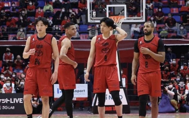 A東京と千葉が8連勝を飾る…琉球は大阪に、島根は富山にそれぞれ連勝／B1第25節