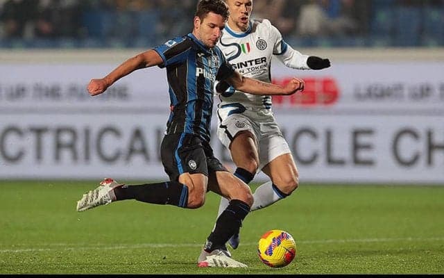 アタランタ、主力CBディムスティと契約延長!　選手本人がSNSで4年契約明かす