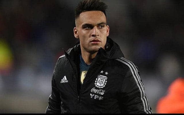 アルゼンチン代表、コロナ陽性のラウタロら2選手が離脱《カタールW杯南米予選》