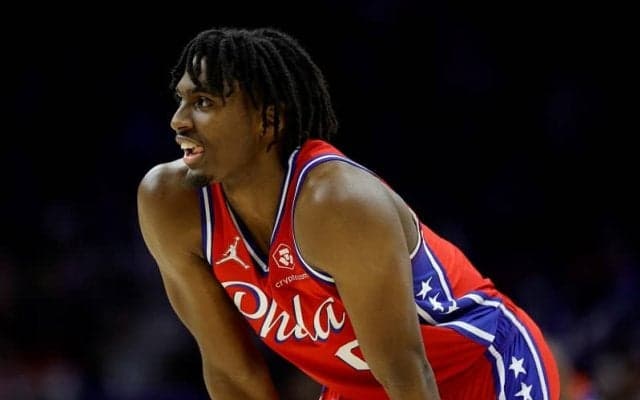 両輪不在でヒートを下したシクサーズのマクシー「どんな状況であろうと関係なく…」