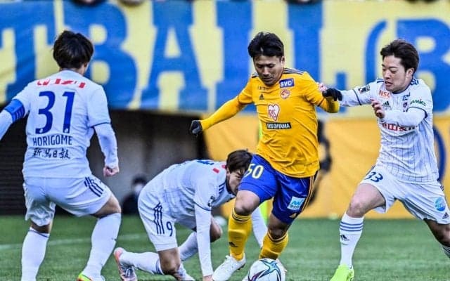 【J2「昇格候補」の二極化！】好調の横浜FC、東京ヴェルディ、仙台！「2つのダービーマッチ」の勝者、目を見張る東京Vの「スピード」とベガルタの「新戦力」(1)