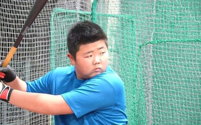 巨人の「55」を背負った172cmの小学6年生　衝撃の3本塁打だけではない凄さ