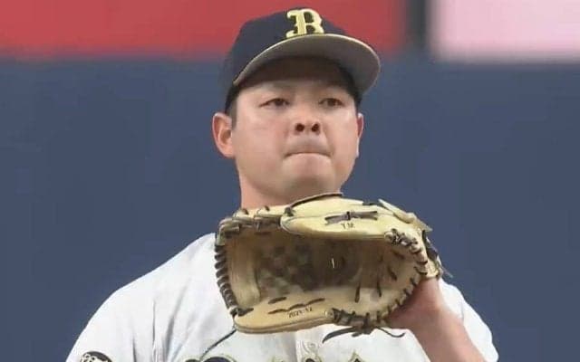 打者も無念の空振り「落ち幅すげえ」　オリ右腕が「涌井みたいになってる」