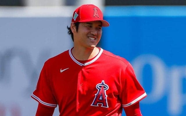 大谷翔平と再会のハグ　仲良し元同僚と久々の“儀式”に日米反響「イギー相変わらず」