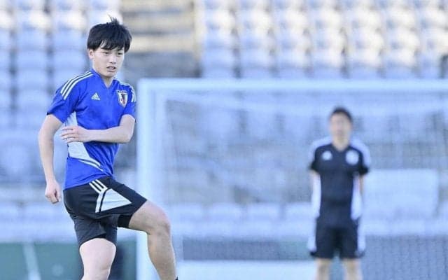 決して悪いことではない大迫勇也の後継者探しの「前倒し」【日本代表を進化させる「危機」という名の刺激】(3)