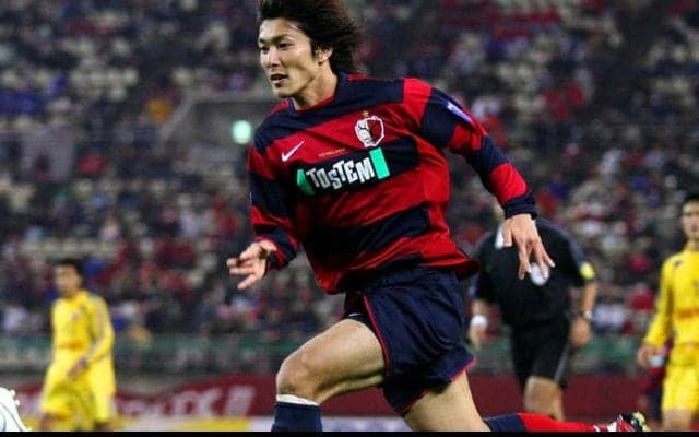 「さぁ僕はどこにいるでしょう」豪在住の元鹿島FW田代有三がW杯予選に臨む日本代表と集合写真