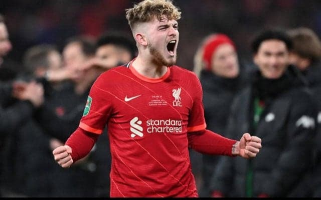 リバプールで成長中のエリオット、クロップとの関係性について「彼は父親のような存在」