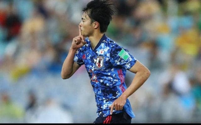 日本をW杯に導いた三笘薫、代表初ゴールを振り返る「ダフリ気味でしたが…」