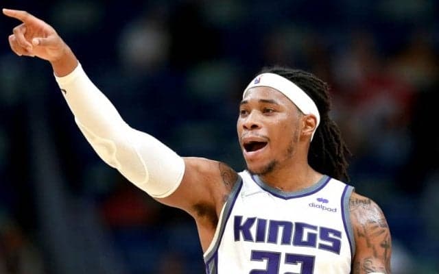 一足早くシーズンを終了していたリショーン・ホームズ、DVと虐待で訴えられる