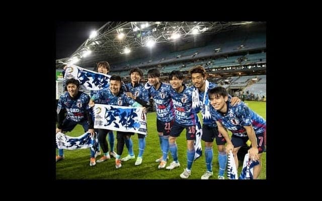 サッカー日本代表、三笘薫ら五輪世代が躍動。Ｗ杯８強へは豪州戦で「５」からの増加がカギ