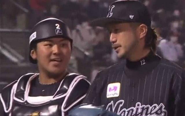 魔球が「生き物みたいに動いてる」　高卒新人捕手と息ぴったり「松川くんもエグい」