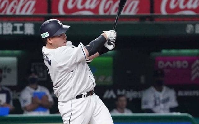 西武山川が「なんつー球打ってんだ」“超悪球”しばいた豪快弾は「あそこまで飛ばすか」