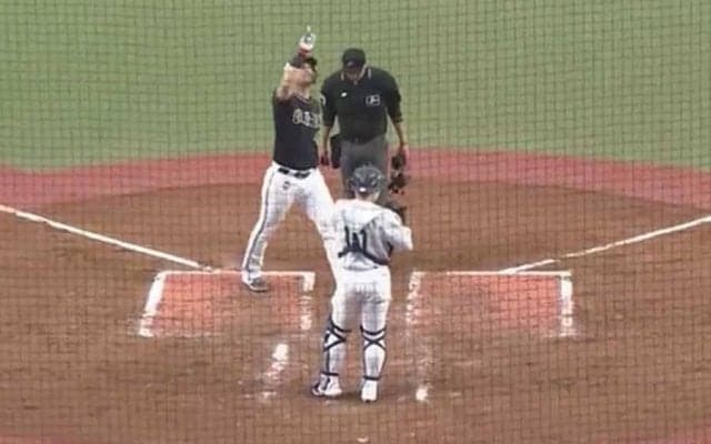 豪快弾のオリ助っ人が「右の吉田正尚」　左翼席中段への初本塁打は「打った瞬間」