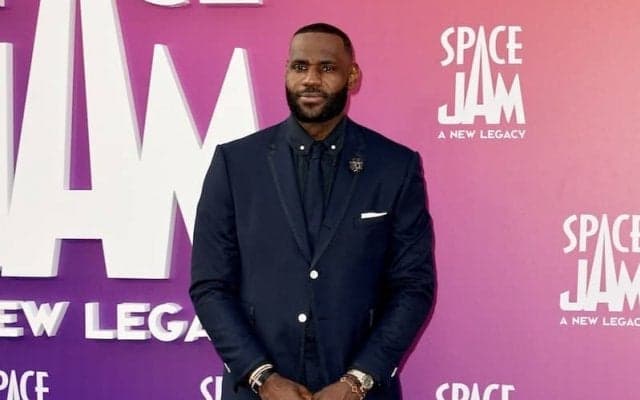 『スペース・プレイヤーズ』が最低映画ラジー賞で3冠…レブロンはワースト主演男優賞を受賞