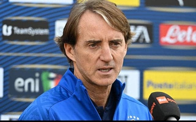 イタリア代表監督マンチーニ、続投か…「もう一度やり直す」