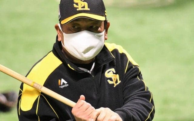 鷹が開幕4連勝、ドラ4野村勇の好走塁で延長10回競り勝つ　ロッテは本拠地開幕飾れず