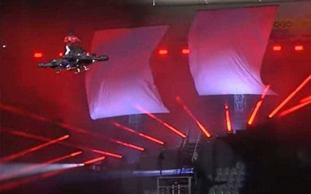 「まさか飛ぶとは」「ライブよりえぐい」　新庄ビッグボスの“空中遊泳”にファン仰天