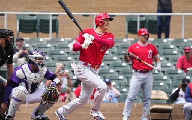 【MLB】「なんだかマジでヤバい」大谷翔平の2号2ランに米メディア衝撃　内角球をこすり上げ逆方向へ