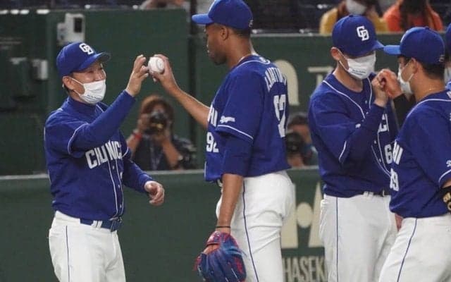 中日ナインの「目の色が違う」　急上昇ランク入り“初勝利のベンチ裏”に「涙が出た」