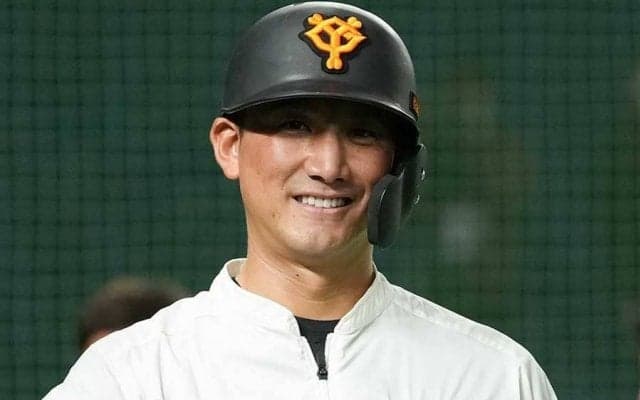 巨人ベンチ興奮「もはやホームラン並の喜び」　痛烈打の小林誠司が「振れてるなぁ」