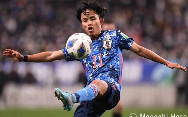 「久保建英のプレーには覇気もキレもなかった」「中盤が肝であることがはっきりした」【W杯最終予選から続く日本代表「新たなるRoad to Qatar」の激論】(2)