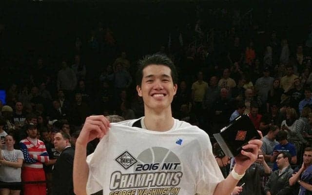 日本人バスケットボール・プレーヤーが全米王座に就いた日 - 渡邊雄太のマーチマッドネス2016（3）