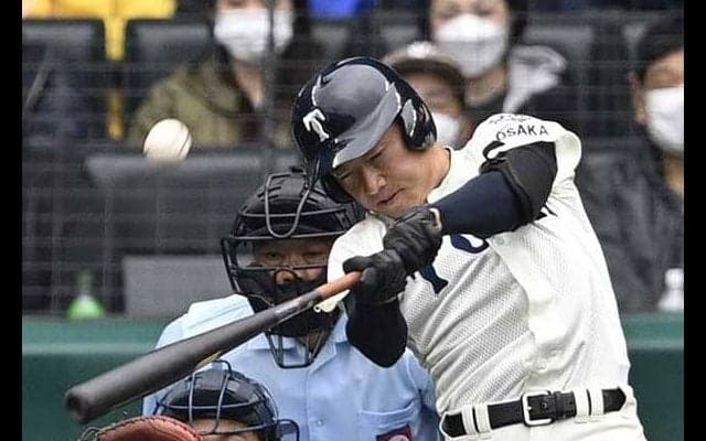 【高校野球】大阪桐蔭、4年ぶり4度目の選抜V　大会新通算11本塁打＆18得点大勝で“秋春制覇”