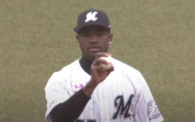 走者も大慌て「ダイブの伸びすごい」　二遊間“10m横断”キャッチは「捕球力凄い」