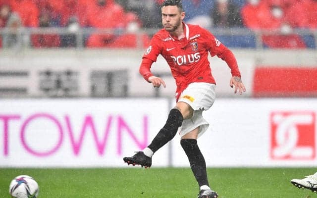 浦和MFモーベルグが“金髪”に激変！ デビュー戦の鮮烈ゴールで期待大