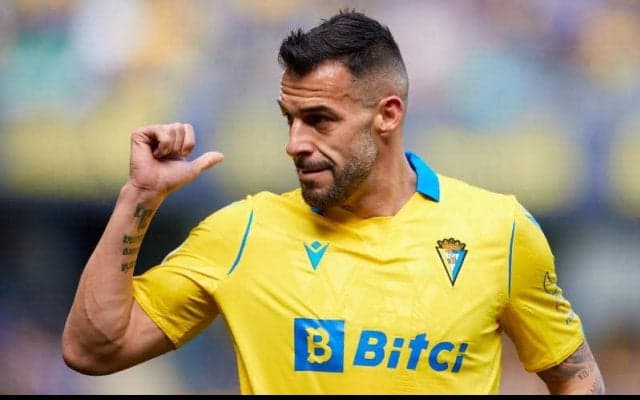 ネグレドがカディスと契約更新！ チームは指揮官交代など低迷中