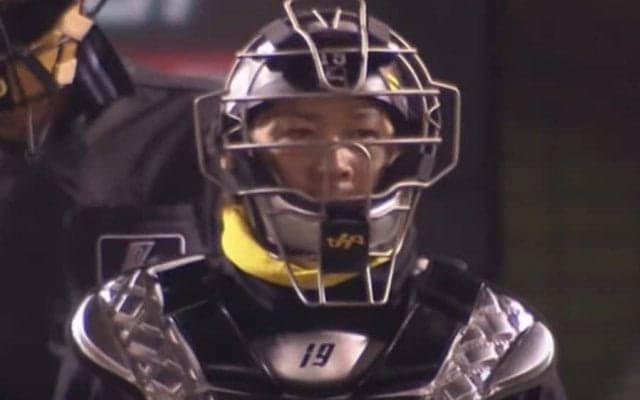 助走つけた“威力倍増”甲斐キャノン　ぶっ刺した爆裂肩は「もう移動砲台やん！」