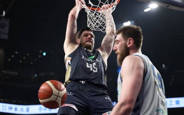 琉球ゴールデンキングスが42点差で滋賀レイクスターズ撃破、クーリーが今季最多28得点の活躍