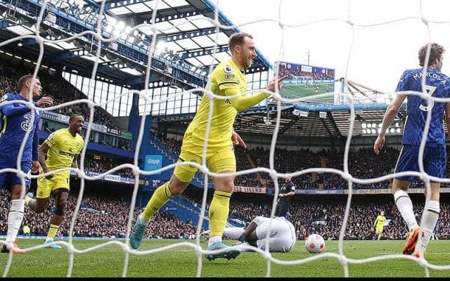 チェルシーがホームで4失点大敗…ブレントフォードはエリクセン初弾などでブリッジ攻略《プレミアリーグ》